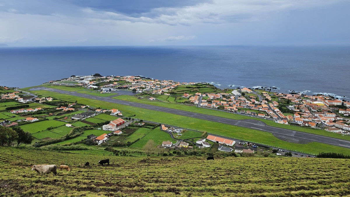 hot-is-perto-do-aeroporto-de-flores-flw