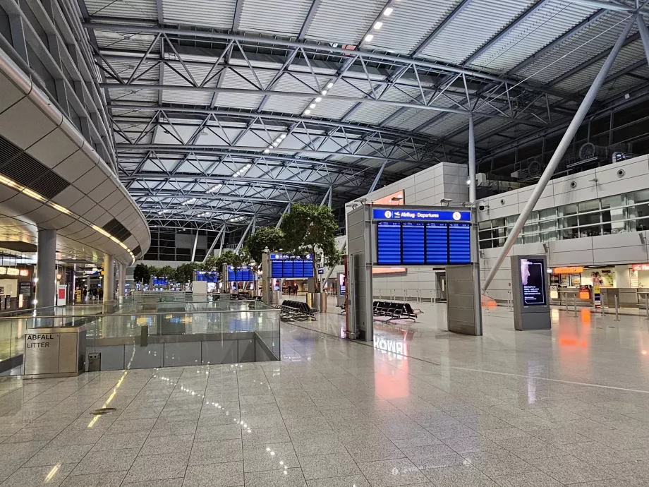 Sala de partidas, aeroporto DUS