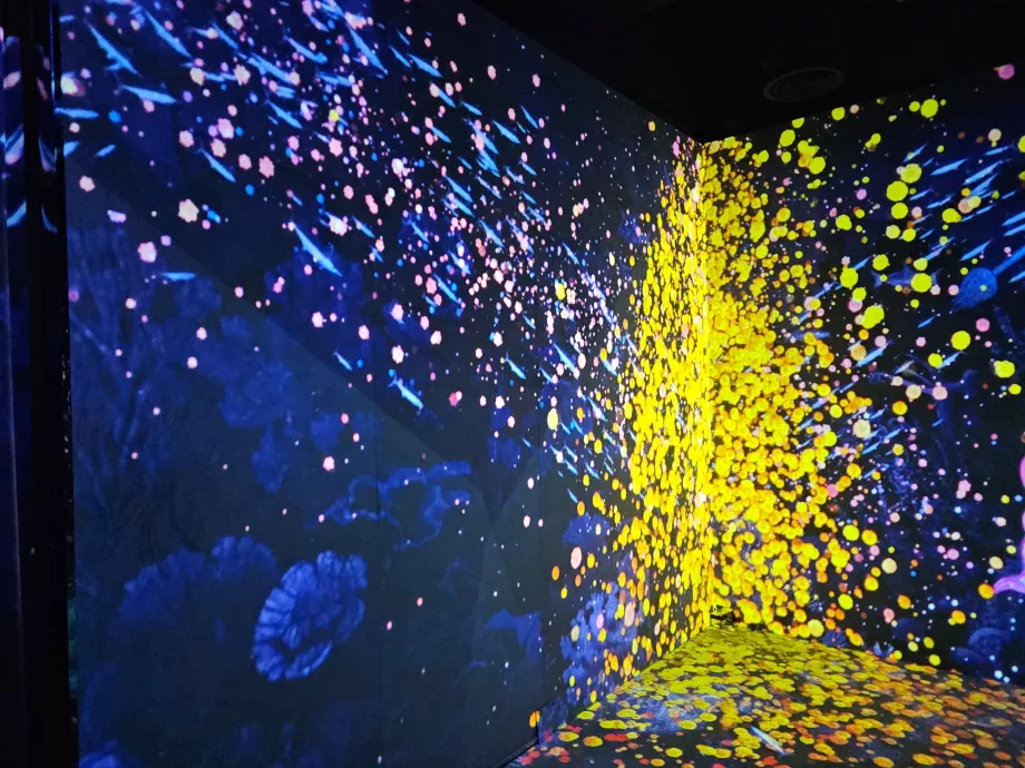 Akara Sky Hanuman - Loy Krathong virtual