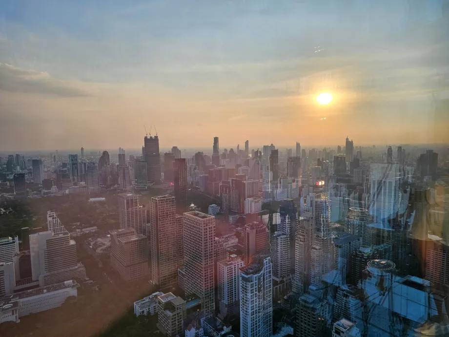 Akara Sky Hanuman - vista de Banguecoque