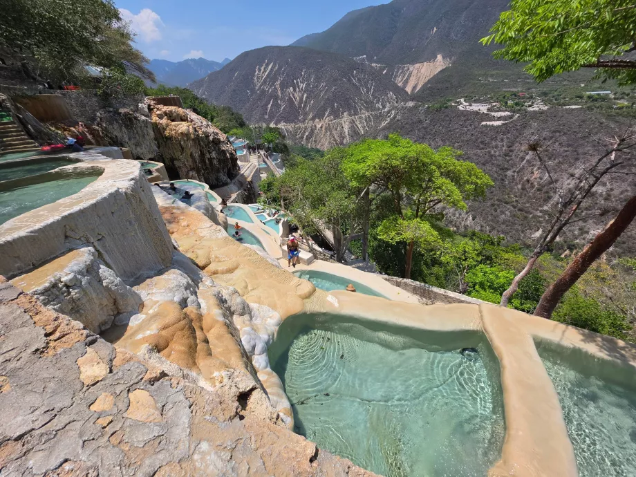 Piscinas em cascata Tolantongo