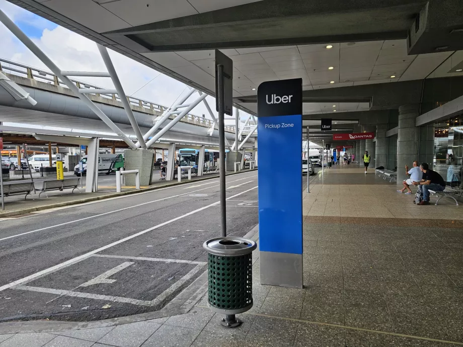 Uber, quiosque, terminal 3