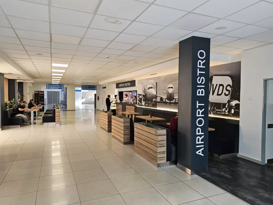 Restaurante no espaço público