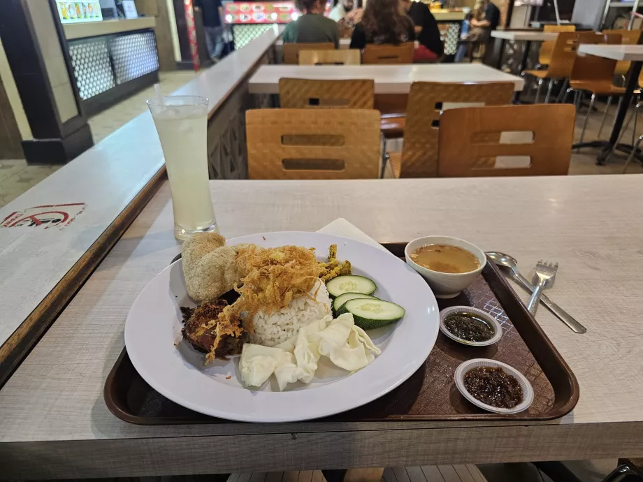 A minha comida no Mercado Central