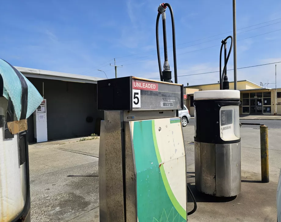 Estações de serviço, gasolina sem chumbo