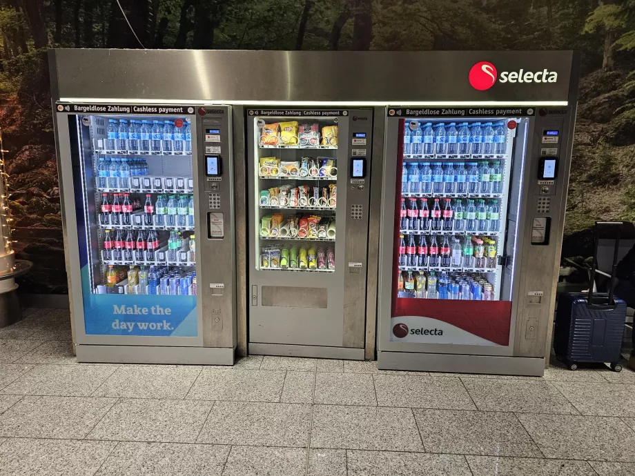 Máquinas Seleta no aeroporto de Frankfurt