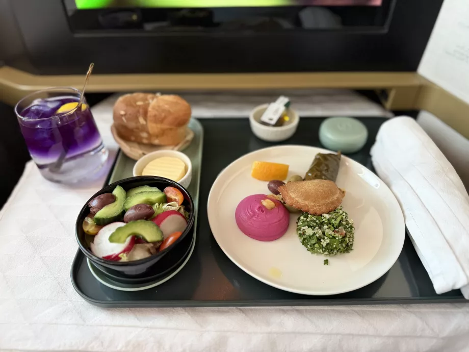 Mezze árabe e bebida Butterfly Effect