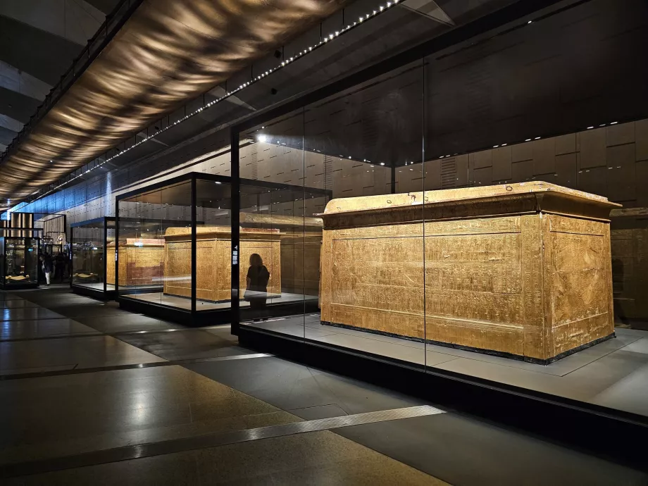 Túmulos nas galerias principais