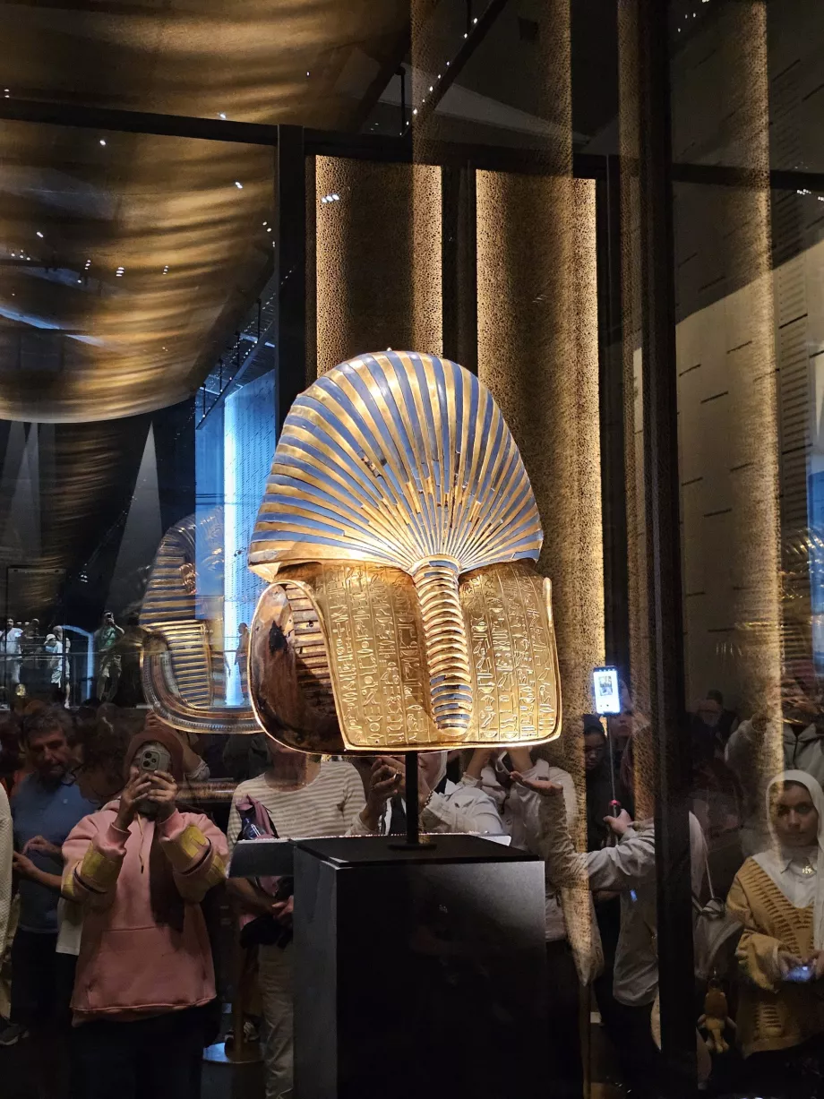 A Máscara de Tutankhamon