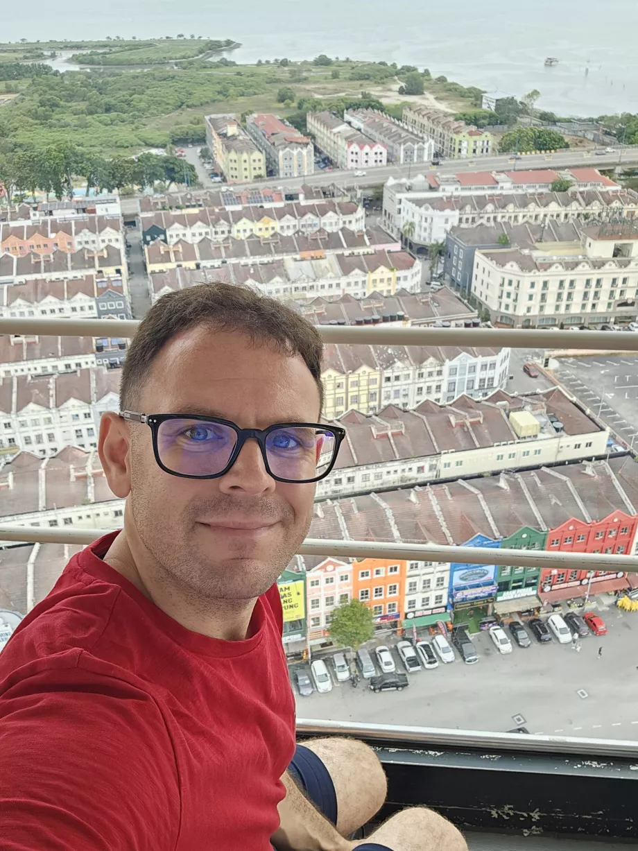Eu na torre de observação de Taman Sari