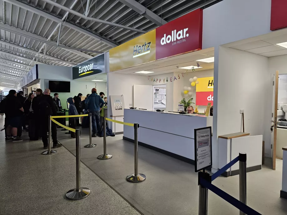 Balcões de aluguer de automóveis