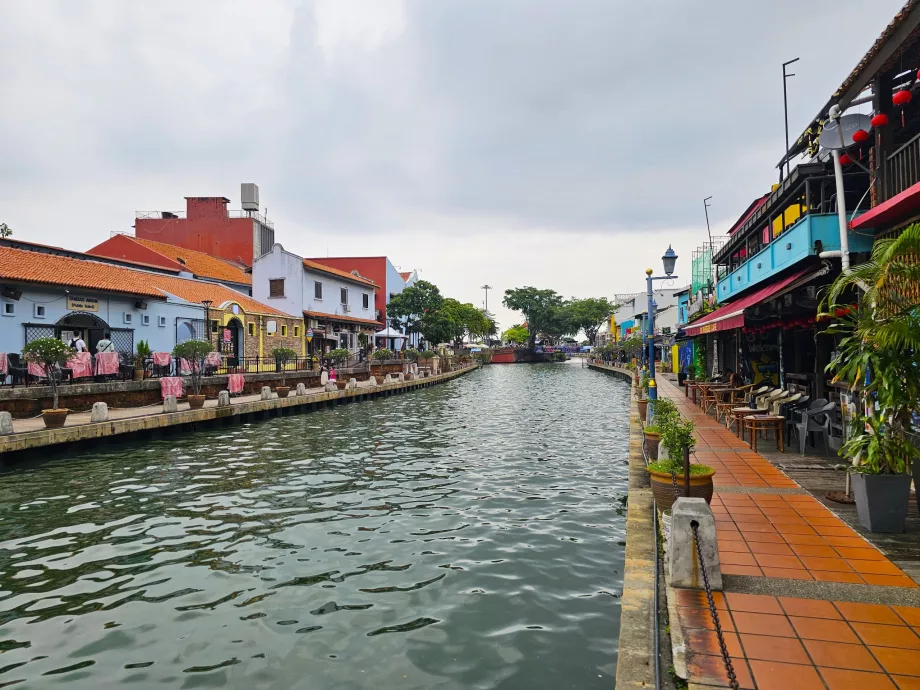 Passeio no rio Melaka