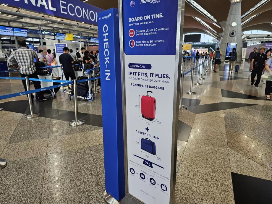 Bagagem de mão, Malaysia Airlines