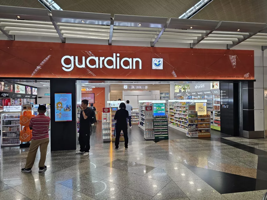 Farmácia, área pública, Terminal 1