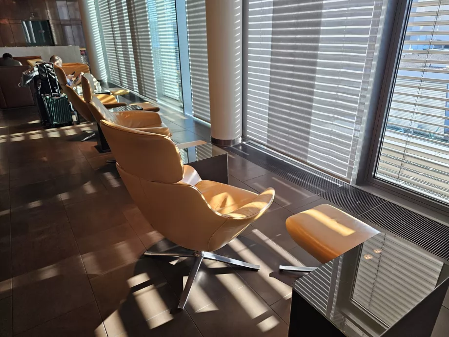 Ambiente lounge - assentos confortáveis