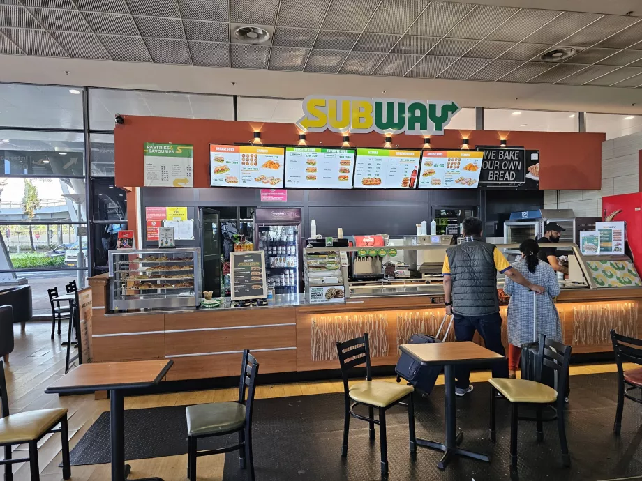 Metro, átrio das chegadas