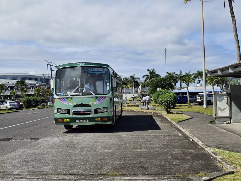 Autocarro - transportes públicos