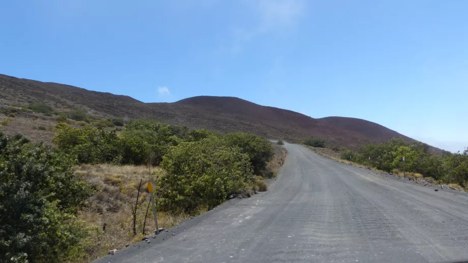 Parte da estrada em gravilha