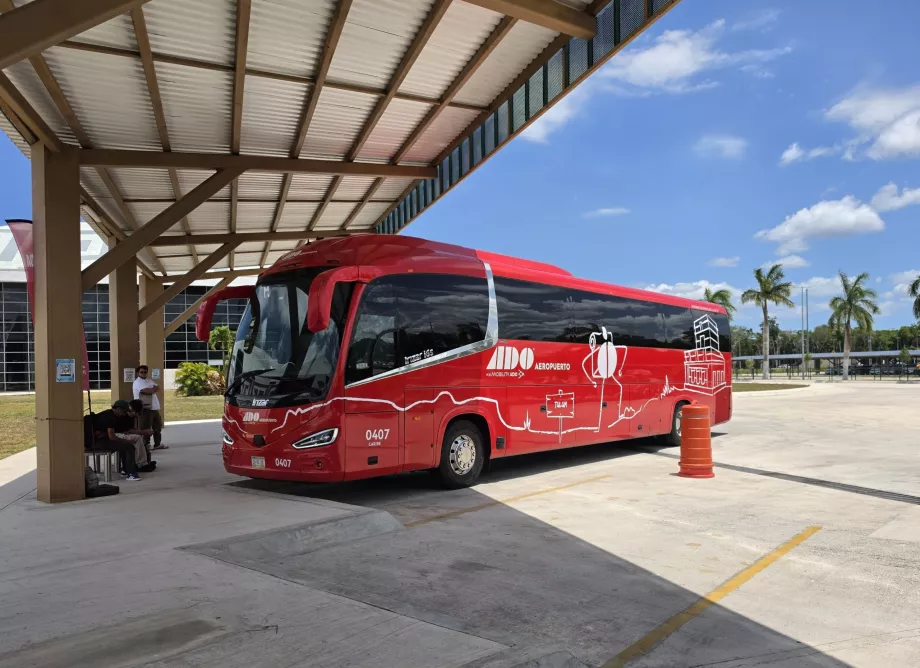 Paragem de autocarro da ADO