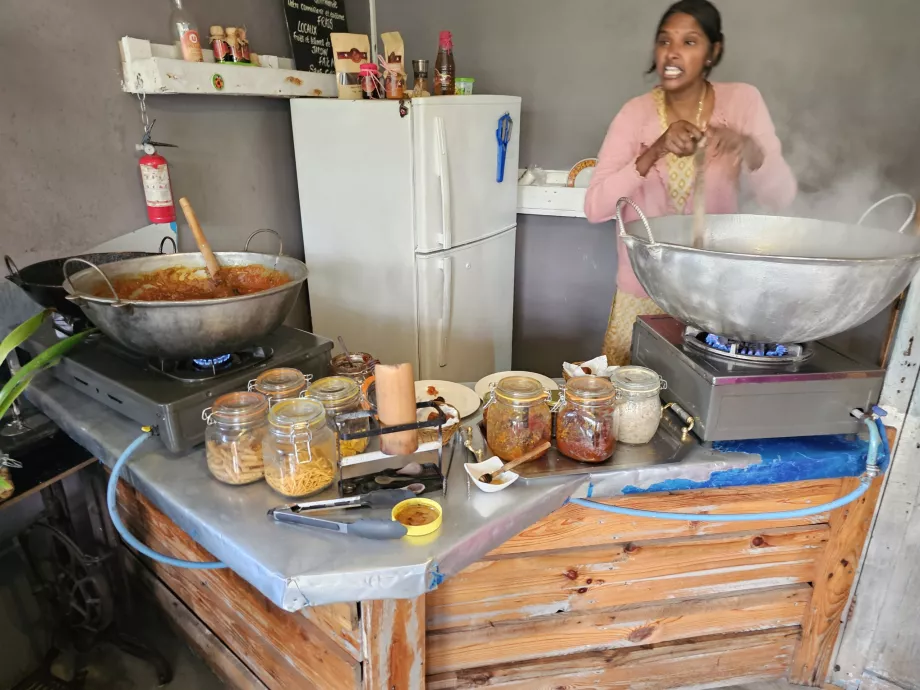 Produção de marmeladas na Plantation Vanille