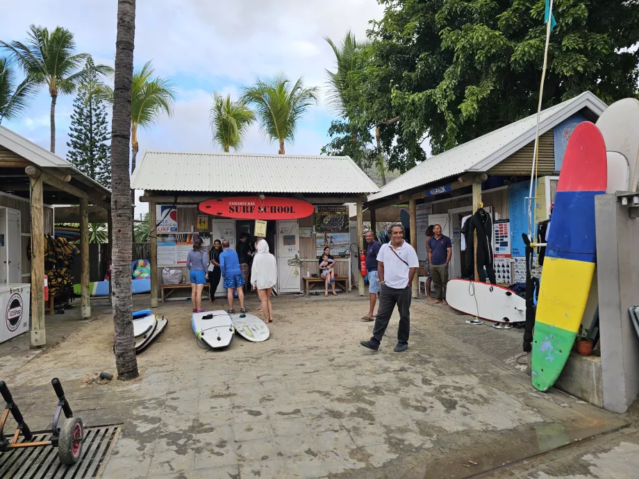 Escola de Surf Tamarim