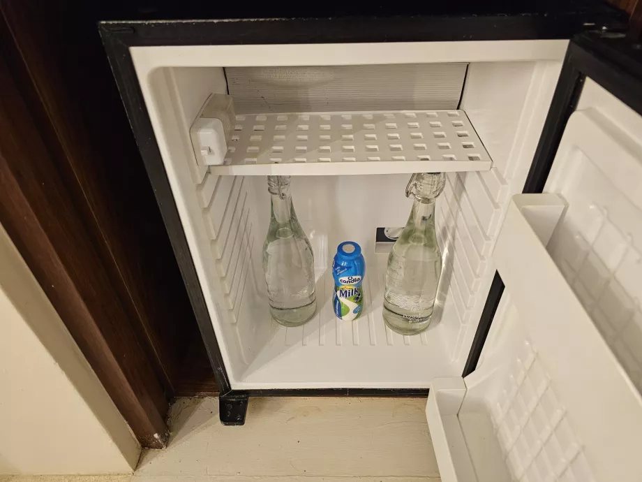 Equipamento do mini-bar