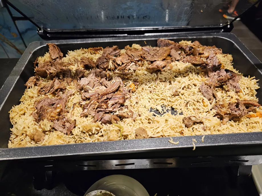 Jantar, refeições quentes