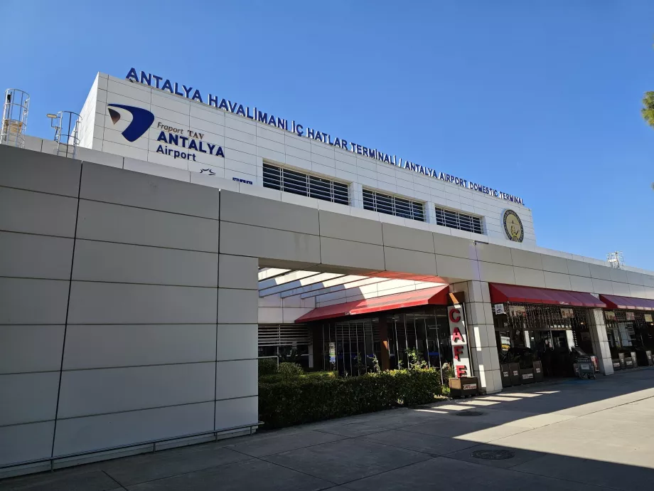 Parte doméstica do Terminal 1