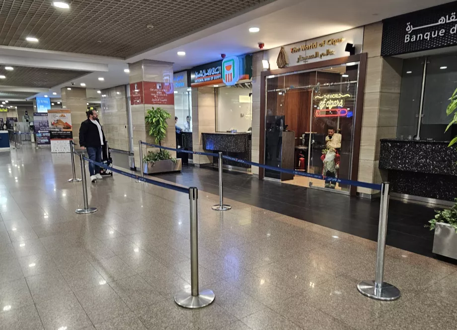 Barreiras bancárias para comprar um visto egípcio