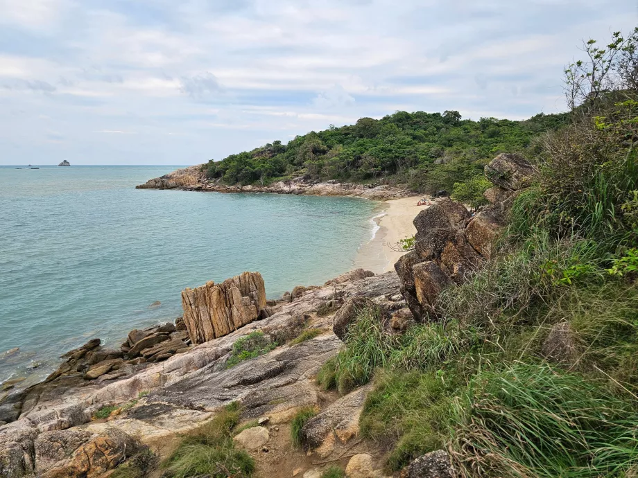 Praia de nudismo Baía de Thongson