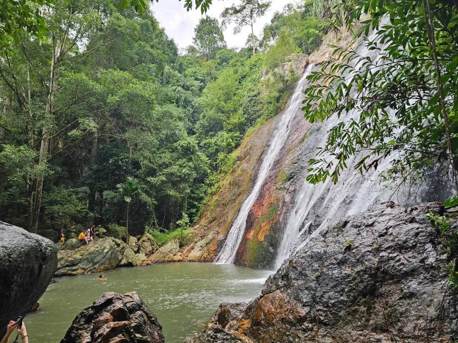 Cascata de Na Muang 1