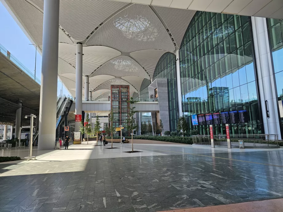 chegada ao aeroporto de Istambul