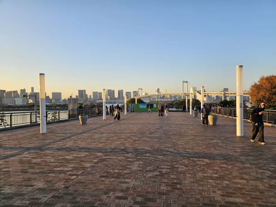 Passeio marítimo de Odaiba