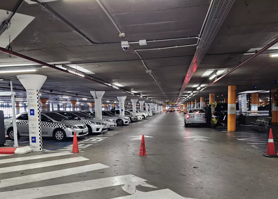 Táxi com taxímetro