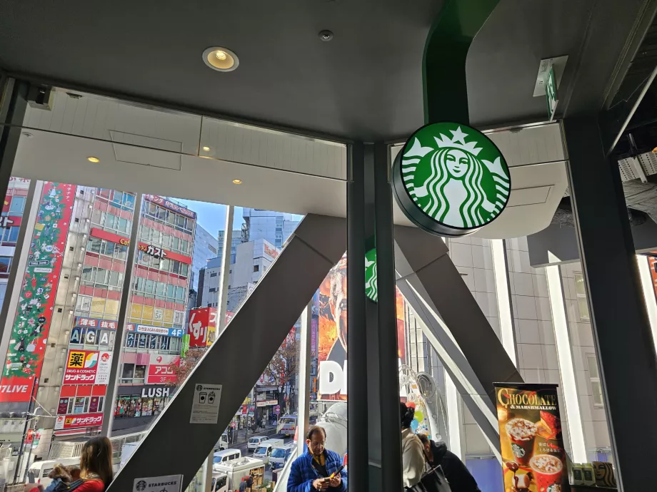 Starbucks em Shibuya