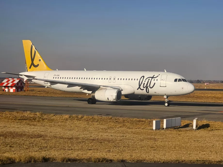 Elevador, Airbus A320