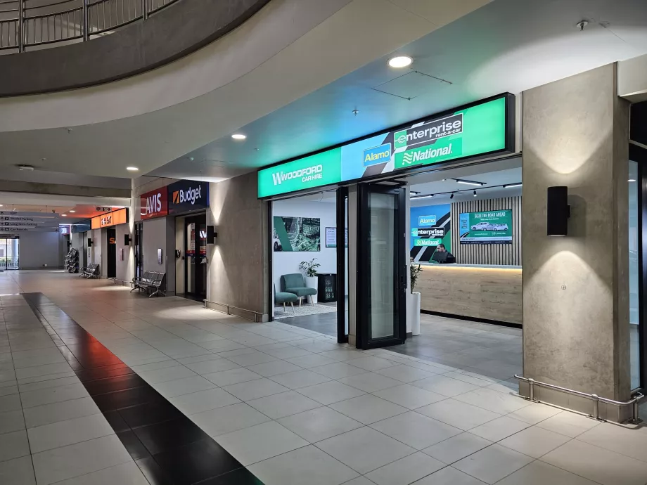 Balcões de aluguer de automóveis