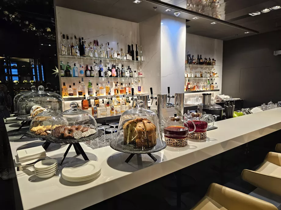 Lounge de Primeira Classe (Terminal Principal) - bar