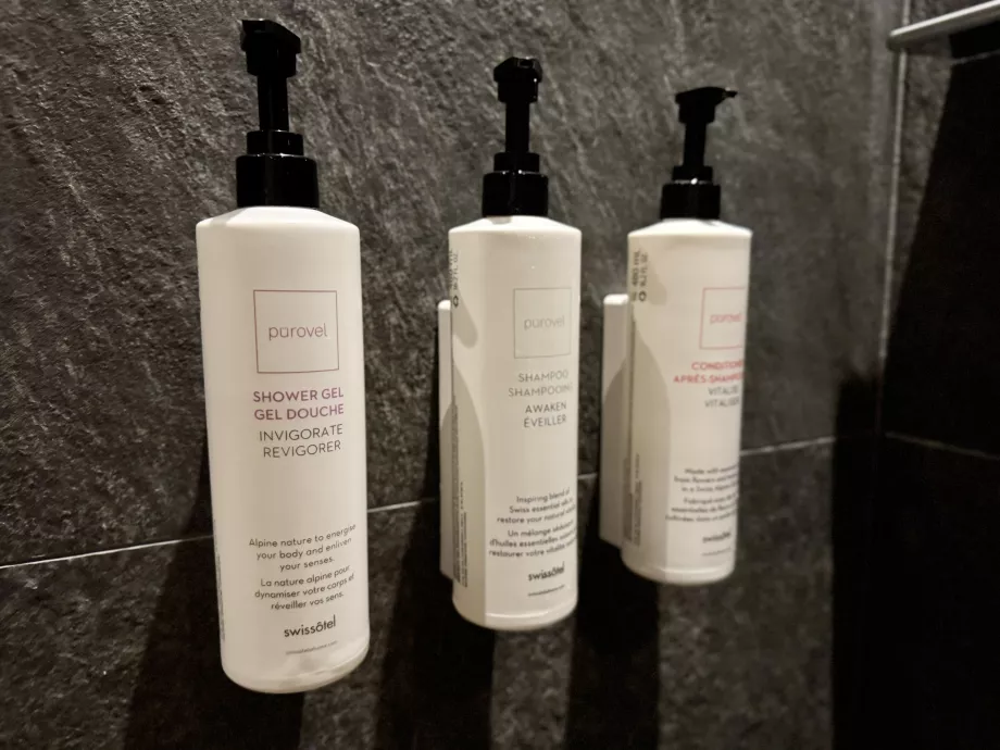 Géis de duche e champôs Pürovel