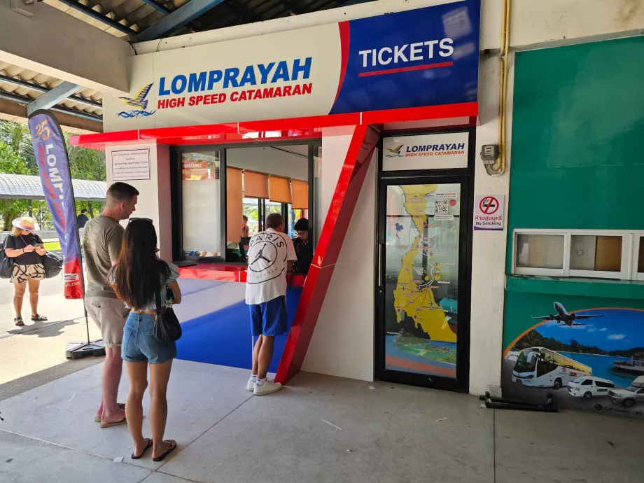 Cais de Thong Sala, bilheteira