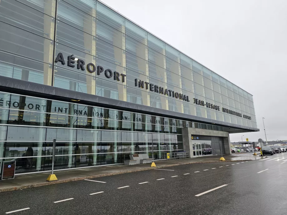 Terminal do aeroporto do Quebeque