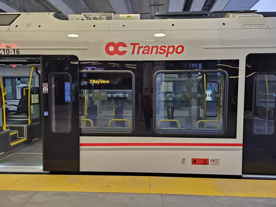 Metro ligeiro, linha 2
