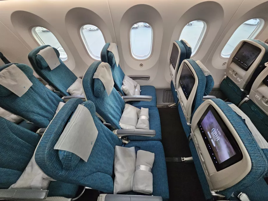 Lugares em classe económica, Boeing 787-9