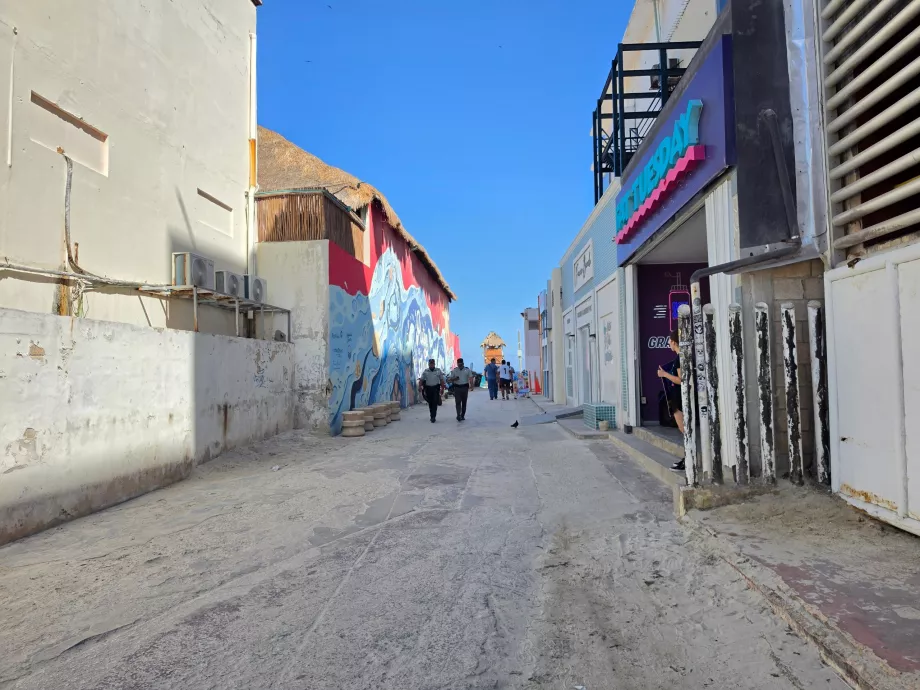 Acesso público à Playa Gaviota
