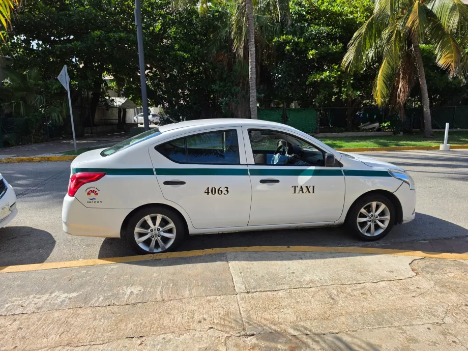 Táxi Oficial de Cancún