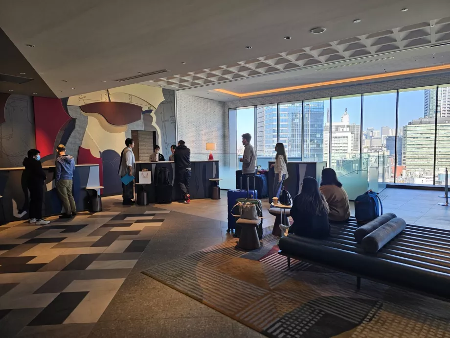 Receção do hotel no 12º andar