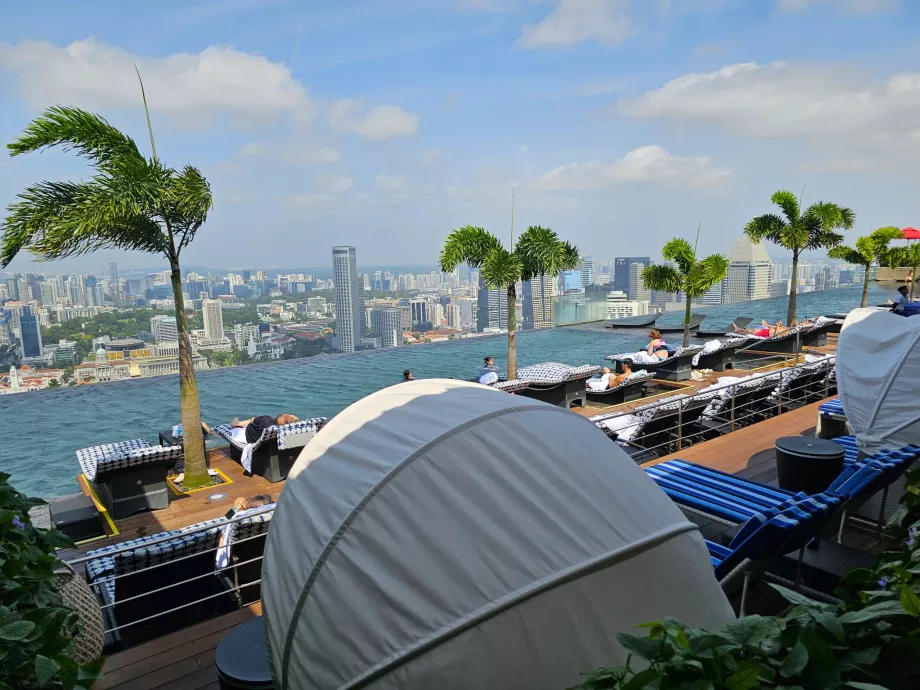 Piscina infinita MBS