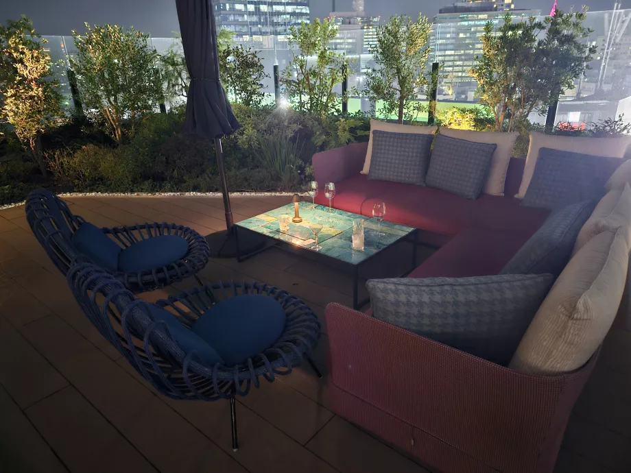 Terraço exterior do restaurante Gallery 11