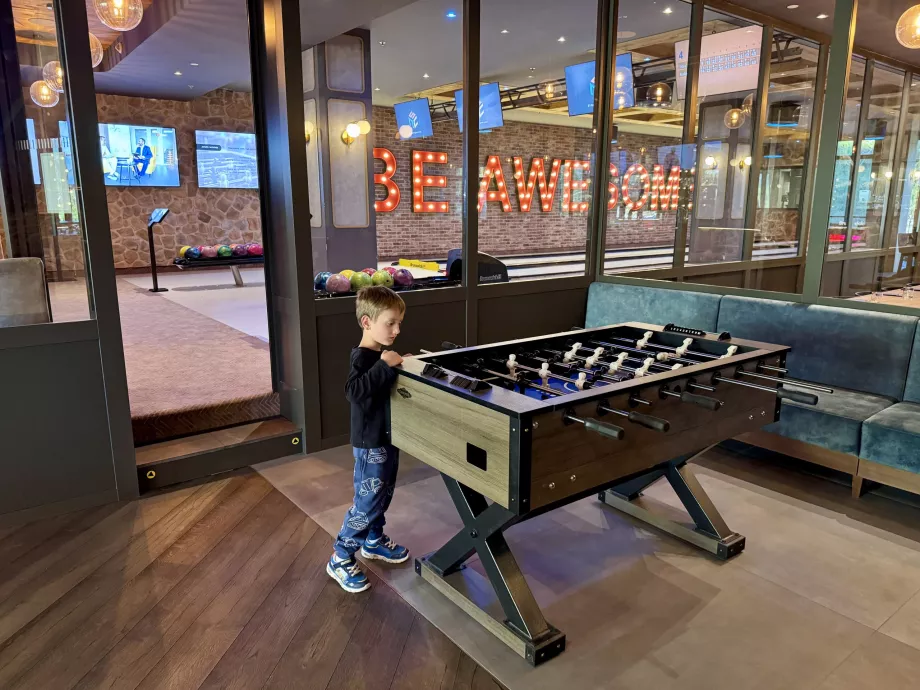 Matraquilhos e bowling em Snowbeer
