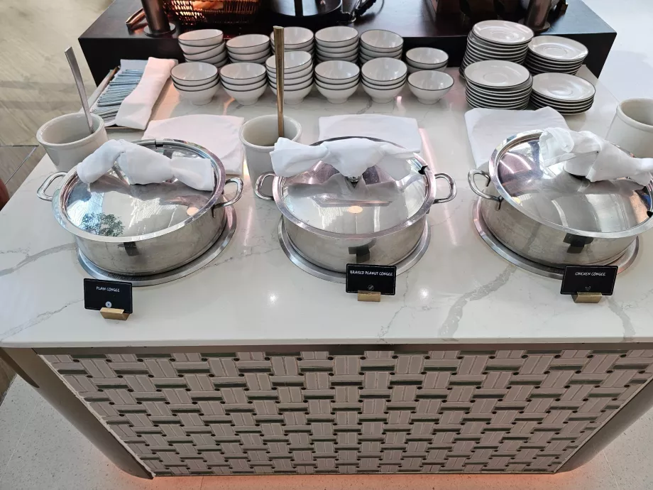 Pequeno-almoço no restaurante Rise